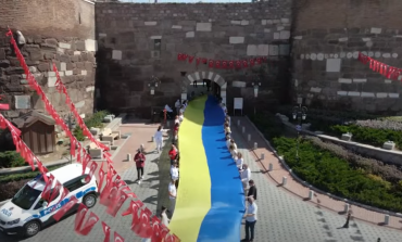 Dzień Flagi Państwowej Ukrainy: Ukraińcy manifestują na świecie przywiązanie do barw narodowych