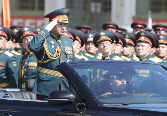 Z przestrzeni publicznej zniknął nie tylko Szojgu, ale plejada czynowników pierwszoliniowych. Pozostał tylko Ławrow