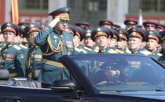 Z przestrzeni publicznej zniknął nie tylko Szojgu, ale plejada czynowników pierwszoliniowych. Pozostał tylko Ławrow