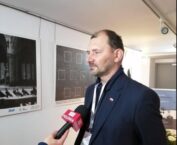 Pisalnik: Portrety białoruskich dziennikarzy wiszące w Warszawie obrazują stan mediów na Białorusi