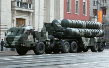 Rosja pospiesznie wycofuje z granicy z Ukrainą systemy rakietowe. Wystąpiła pilna potrzeba