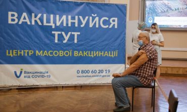Sondaż: ponad 56% Ukraińców nie zamierza w najbliższym czasie szczepić się przeciwko koronawirusowi