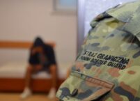 Mimo wprowadzenia stanu wyjątkowego, nielegalni imigranci wciąż szturmują polską granicę