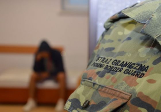 Mimo wprowadzenia stanu wyjątkowego, nielegalni imigranci wciąż szturmują polską granicę