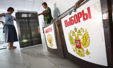 Partia Putina zorganizowała pod Moskwą kurs fałszowania wyborów