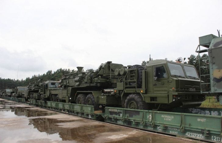 PILNE: Rosja przekaże Białorusi dziesiątki samolotów, śmigłowców i sprzętu obrony przeciwlotniczej