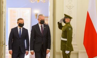 Prezydent Litwy po spotkaniu z prezydentem Polski: Fundusze UE nie powinny być powiązane z praworządnością