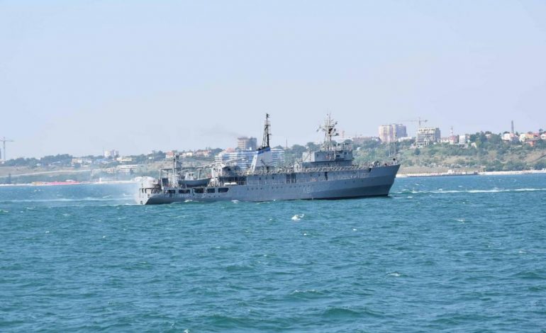 Do Odessy zawinął uszkodzony ukraiński okręt