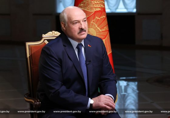 Łukaszenka: Rozpocznę dialog z opozycją, jeśli Putin zacznie rozmawiać z Nawalnym