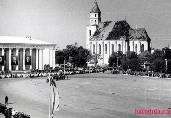 61 lat temu sowieccy barbarzyńcy wysadzili Farę Witoldową w Grodnie
