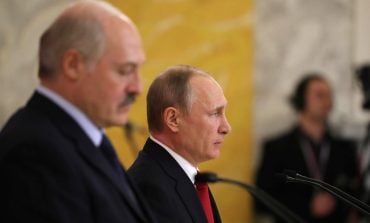 Białoruski wywiad: Stosunki Łukaszenki z Kremlem stanęły na ostrzu noża