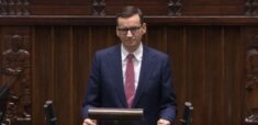 Sejm RP: Premier ostrzega przed rosyjskim scenariuszem: Trzeba się przygotować na długie uderzenie. Może chodzić o lata