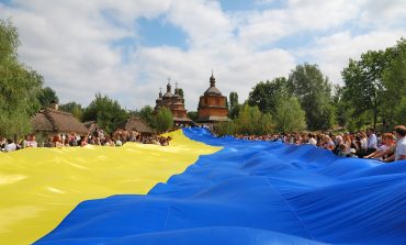 Zdecydowana większość Ukraińców uważa język ukraiński za swój ojczysty