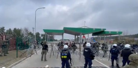 Polska grozi wstrzymaniem tranzytu kolejowego i zamknięciem wszystkich przejść granicznych z Białorusią