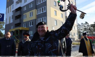 Takie nagrody rozdaje białoruski dyktator najwierniejszym sługom