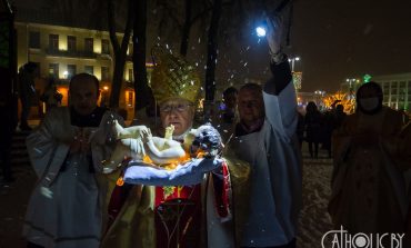 Abp Kondrusiewicz podczas Pasterki w Mińsku: „Podnieś rękę Boże Dziecię, błogosław Ojczyznę naszą, Białoruś”