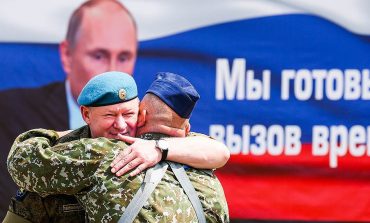 Siłami "rozjemczymi" w Kazachstanie dowodzi rosyjski generał. Zaangażowany we wszystkie najważniejsze operacje wojskowe FR