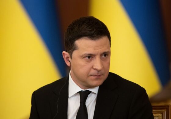 Zełenski wielokrotnie chciał porozmawiać telefonicznie z Putinem, ten jednak nie chciał rozmawiać