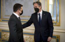 Rzecznik Kremla: USA daje błędne nadzieje ukraińskim przywódcom. „Sprowokują nową wojnę na Ukrainie” Rzecznik Kremla: USA daje błędne nadzieje ukraińskim przywódcom. „Sprowokują nową wojnę na Ukrainie”