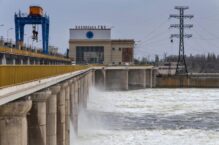 Rosyjskie wojska okupacyjne zajęły część obwodu chersońskiego, w tym strategiczną hydroelektrownię w Kachowce