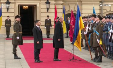 Prezydent Turcji w Kijowie: "Sława Ukrainie" (WIDEO)
