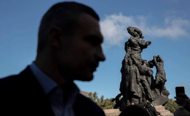 Burmistrz Kijowa Witalij Kłyczko: Wróg nie wdarł się do miasta, ale działają grupy dywersyjne