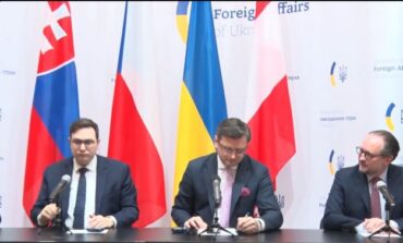 MSZ Ukrainy: Rosja na razie nie zaatakuje, ale chce zdestabilizować Ukrainę