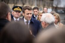 Macron: Wojna na Ukrainie będzie trwała