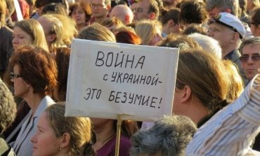 Obywatele Rosji zorganizowali wiec w Tbilisi przeciwko Putinowi