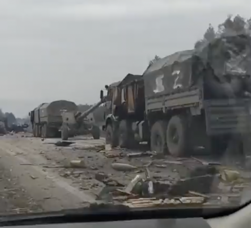 Ukraińscy żołnierze rozbili zmierzającą z Krymu rosyjską kolumnę ciężkiego uzbrojenia (WIDEO)