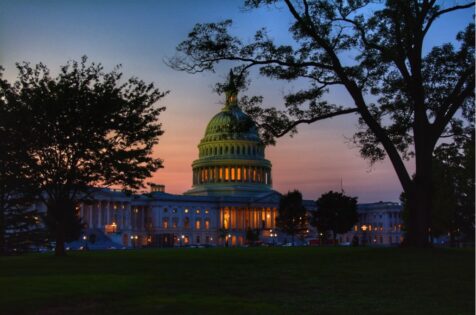 To jest komunikat dla Moskwy: USA są gotowe zamienić Rosję w „wyspę”