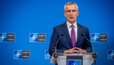 Sekretarz generalny NATO potępił uznanie przez Putina samozwańczych „republik”