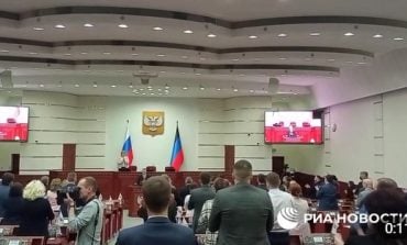 „Parlamenty” "DRL" i "ŁRL" zatwierdziły "traktaty" o współpracy z Rosją