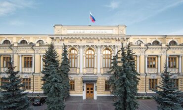 Bloomberg: Zadłużenie zagraniczne Rosji i jej firm sięga 150 mld dolarów, a niewypłacalność może zostać ogłoszona już jutro