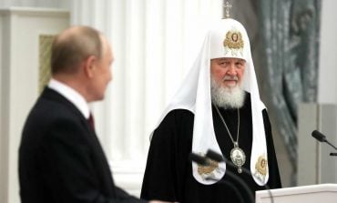 Zwierzchnik rosyjskiej Cerkwi mobilizuje Rosjan. Poległym obiecuje zbawienie: śmierć na wojnie z Ukrainą „zmywa wszystkie grzechy”