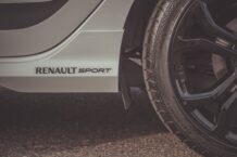 Francuski koncern Renault jednak wstrzymuje prace fabryki w Moskwie