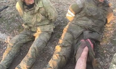 Ukraiński parlament chce uprościć procedurę wymiany skazanych rosyjskich wojskowych jako jeńców wojennych