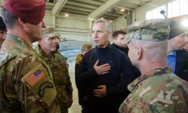 Stoltenberg: Rosja fabrykuje pretekst do użycia broni chemicznej, oskarżając o takie zamiary Ukrainę i innych