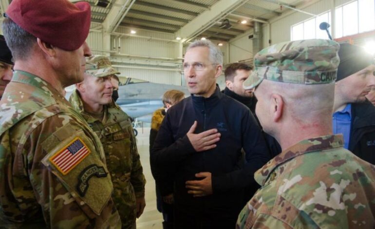 Stoltenberg: Rosja fabrykuje pretekst do użycia broni chemicznej, oskarżając o takie zamiary Ukrainę i innych