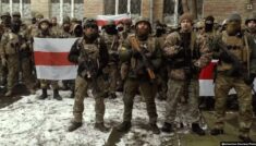 Łukaszenka nazwał białoruskich ochotników walczących po stronie Ukrainy „obłąkanymi obywatelami”
