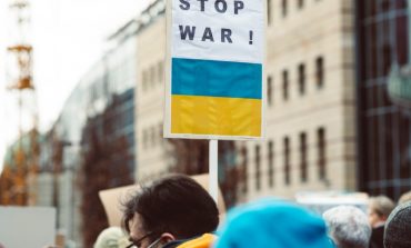 Coraz więcej zatrzymanych w Rosji za protesty przeciwko inwazji na Ukrainę
