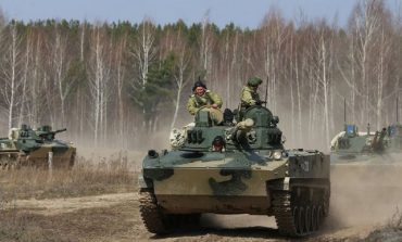 Sekretarz Rady Bezpieczeństwa Narodowego i Obrony Ukrainy : Rosja chce przebrać Białorusinów w rosyjskie mundury