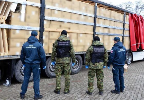 Łukaszenka dalej próbuje zarabiać na kontrabandzie. Na granicy z Białorusią zatrzymano Tir z papierosami wartymi ponad 10 mln zł