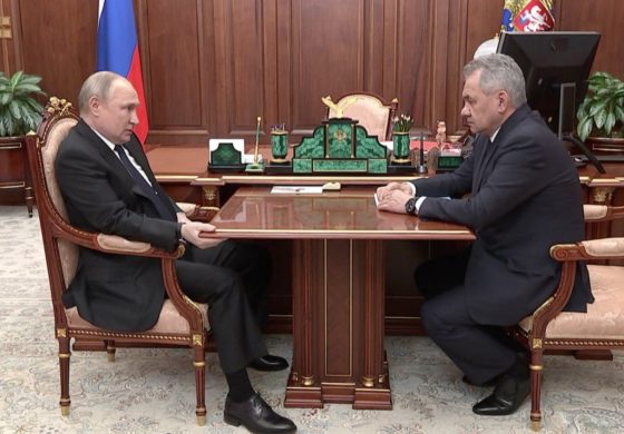 Szojgu zaraportował Putinowi zdobycie Mariupola. Putin nakazał odwołać szturm na Azowstal
