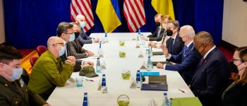 Rozmowa delegacji USA na czele z prezydentem Joe Bidenem z delegacją ukraińską w Białym Domu