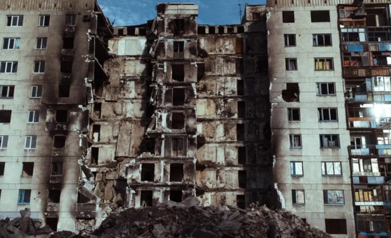 Wioska potiomkinowska. Jak wygląda Mariupol pod rosyjską okupacją