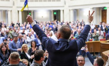 PILNE: Atak rakietowy na Kijów w czasie orędzia Andrzeja Dudy przed Radą Najwyższą. Co mówił polski prezydent