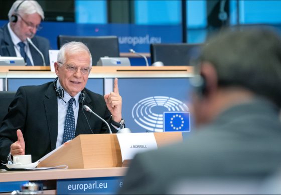 Borrell: PKB Rosji zmniejszy się w tym roku o 10 proc.