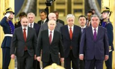 Łukaszenka wzywa do jedności w „rosyjskim NATO”: