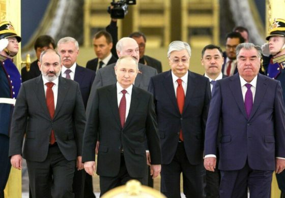 Łukaszenka wzywa do jedności w „rosyjskim NATO”: